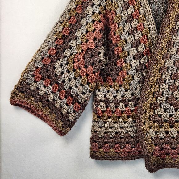Hand Crochet Granny Square Cardigan Womens L/XL Multicolor Earth Tones Boho EUC - Picture 5 of 12
